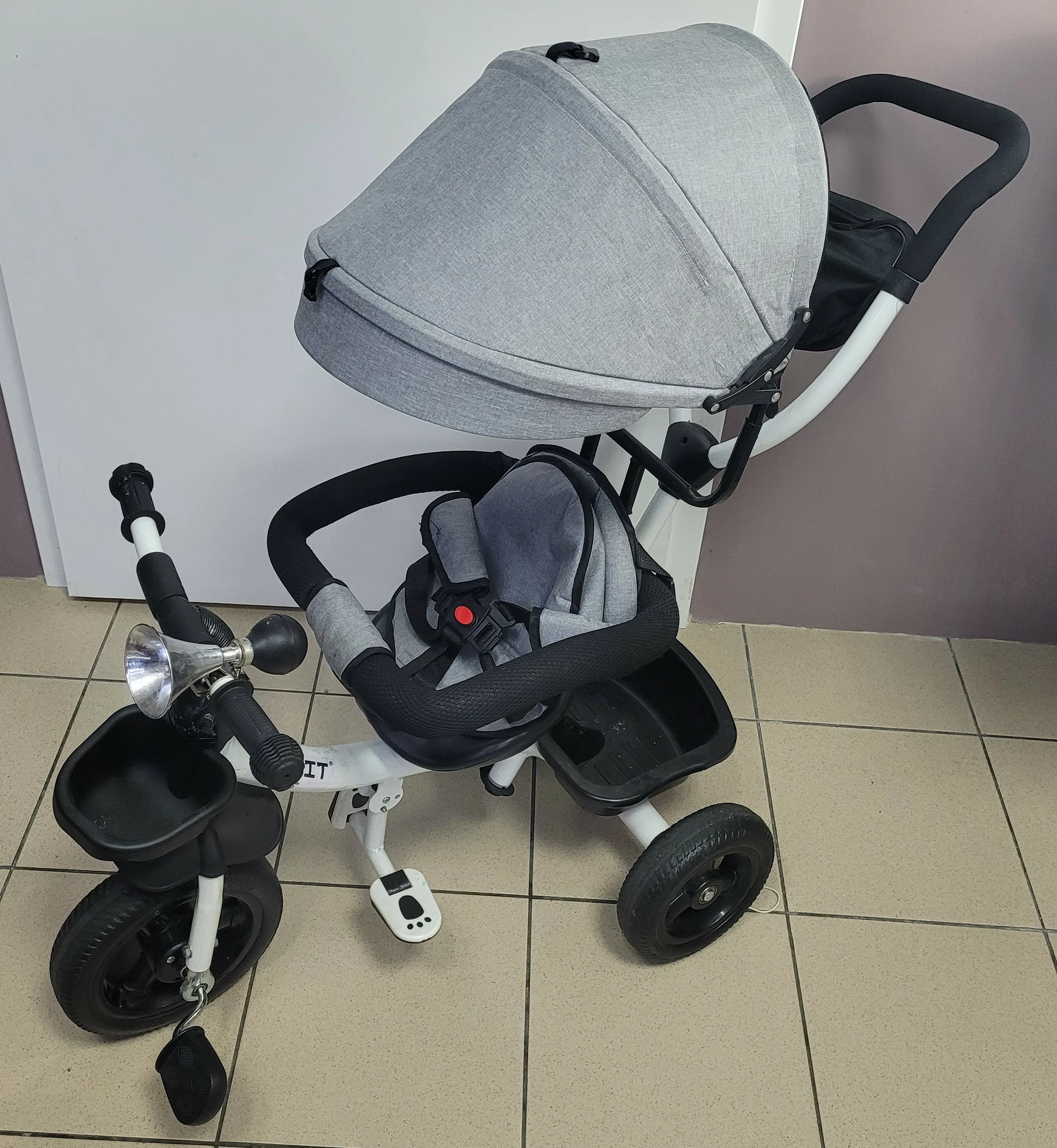 rowerek-trojkolowy-funfit-obracany-360-wolne-kolo-ean-gtin-5902759977822