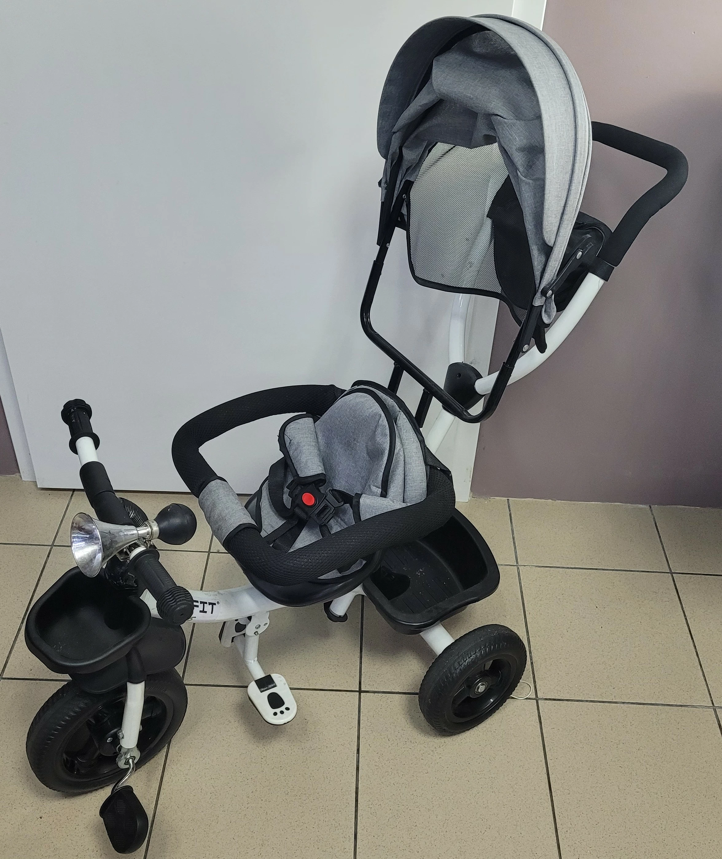 rowerek-trojkolowy-funfit-obracany-360-wolne-kolo-stan-11323-2