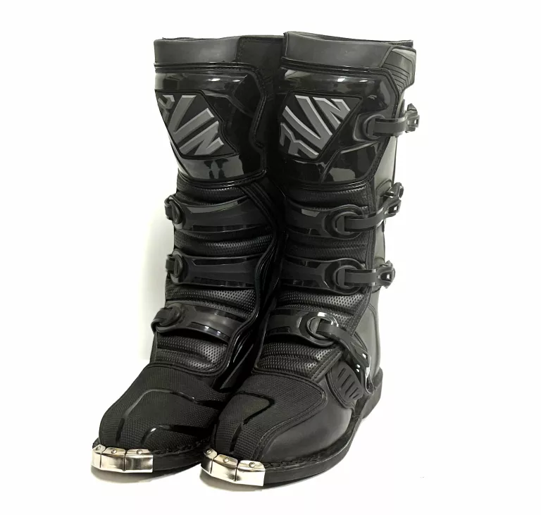 buty-cross-raven-trooper-czarne-rozmiar-45-ean-gtin-6009699085637