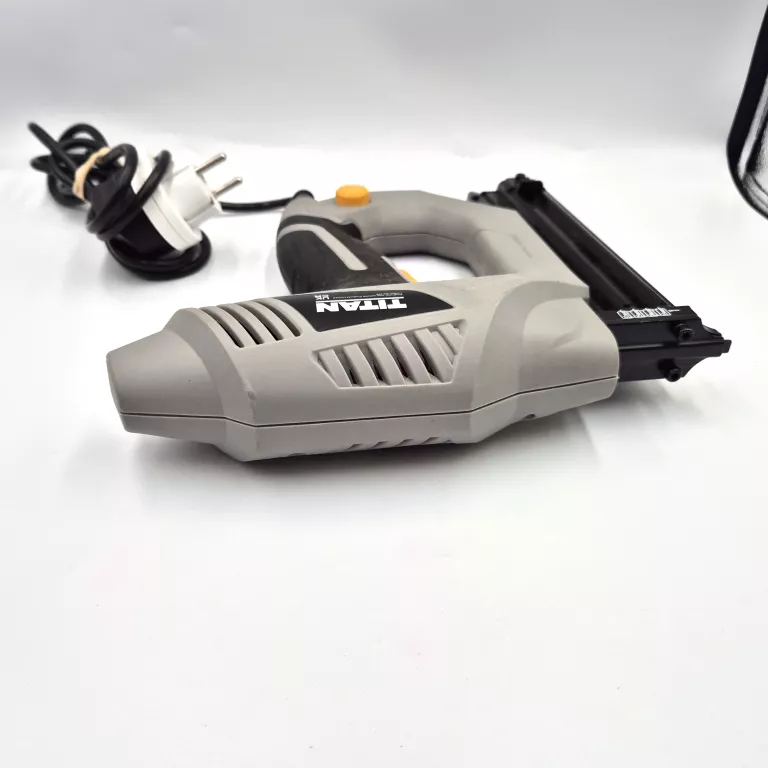 ZSZYWACZ GWOŹDZIARKA TITAN TTB517STP 25MM