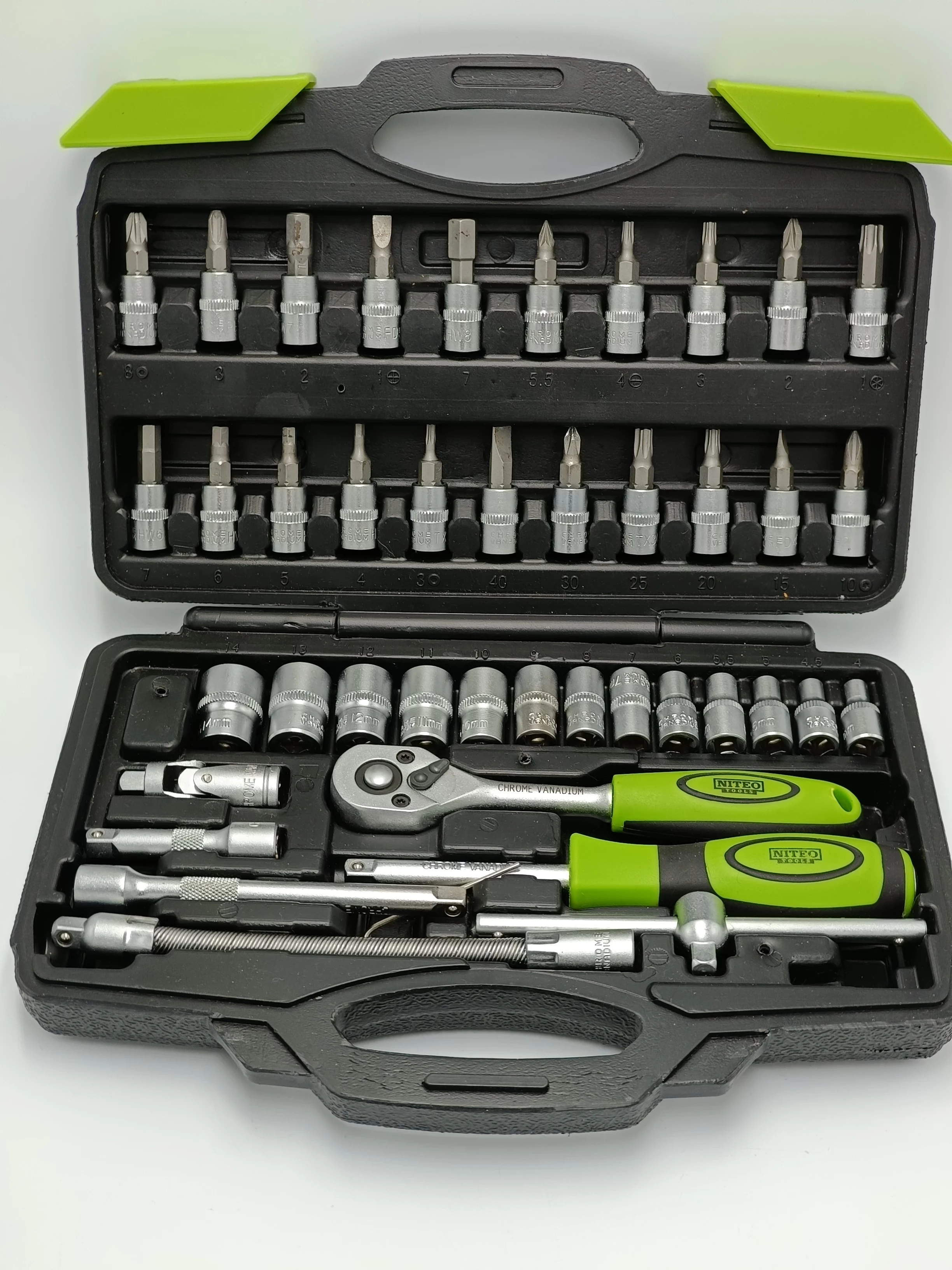 niteo-tools-46-elementow-sobieskiego-3-dabrowa-gornicza