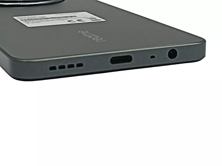 telefon-realme-12x-5g-667-6128gb-rmx3997-glowing-black-opis-przekatna-ekranu-670