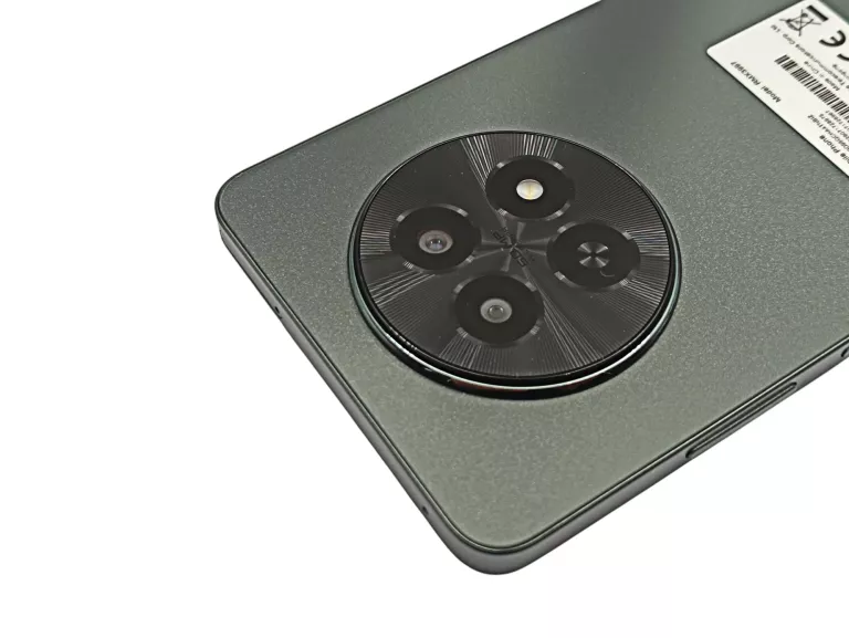 telefon-realme-12x-5g-667-6128gb-rmx3997-glowing-black-opis-wbudowana-pamiec-202869-214189