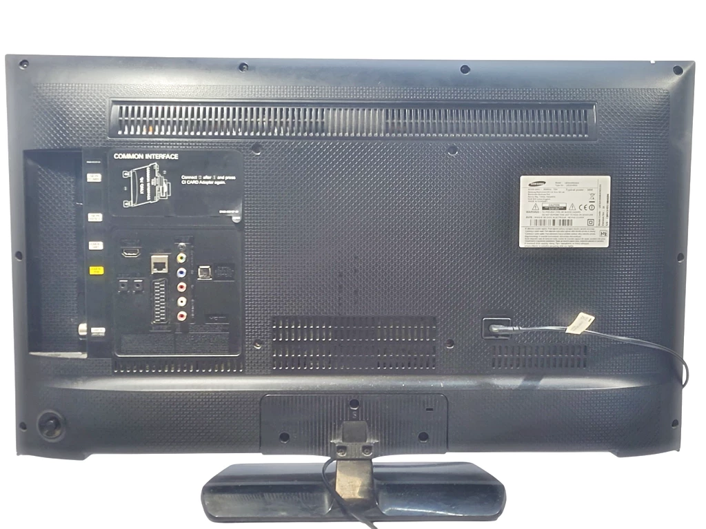 telewizor-samsung-32-cale-pilot-stan-11323-2