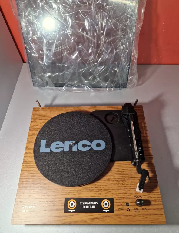GRAMOFON LENCO LS-10WD DREWNO PÓŁAUTOMATYCZNY, WBUDOWANE GŁOŚNIKI+ WINYL
