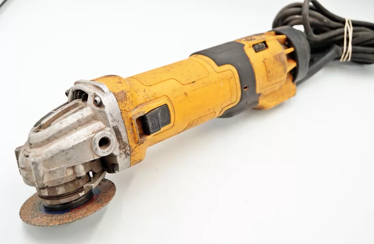 SZLIFIERKA DEWALT DWE4257