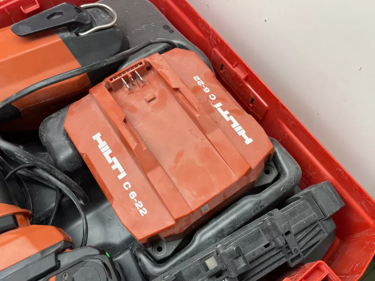 HILTI AKUMULATOROWY OSADZAK BX 4-IF-22 + AKU + WALIZKA