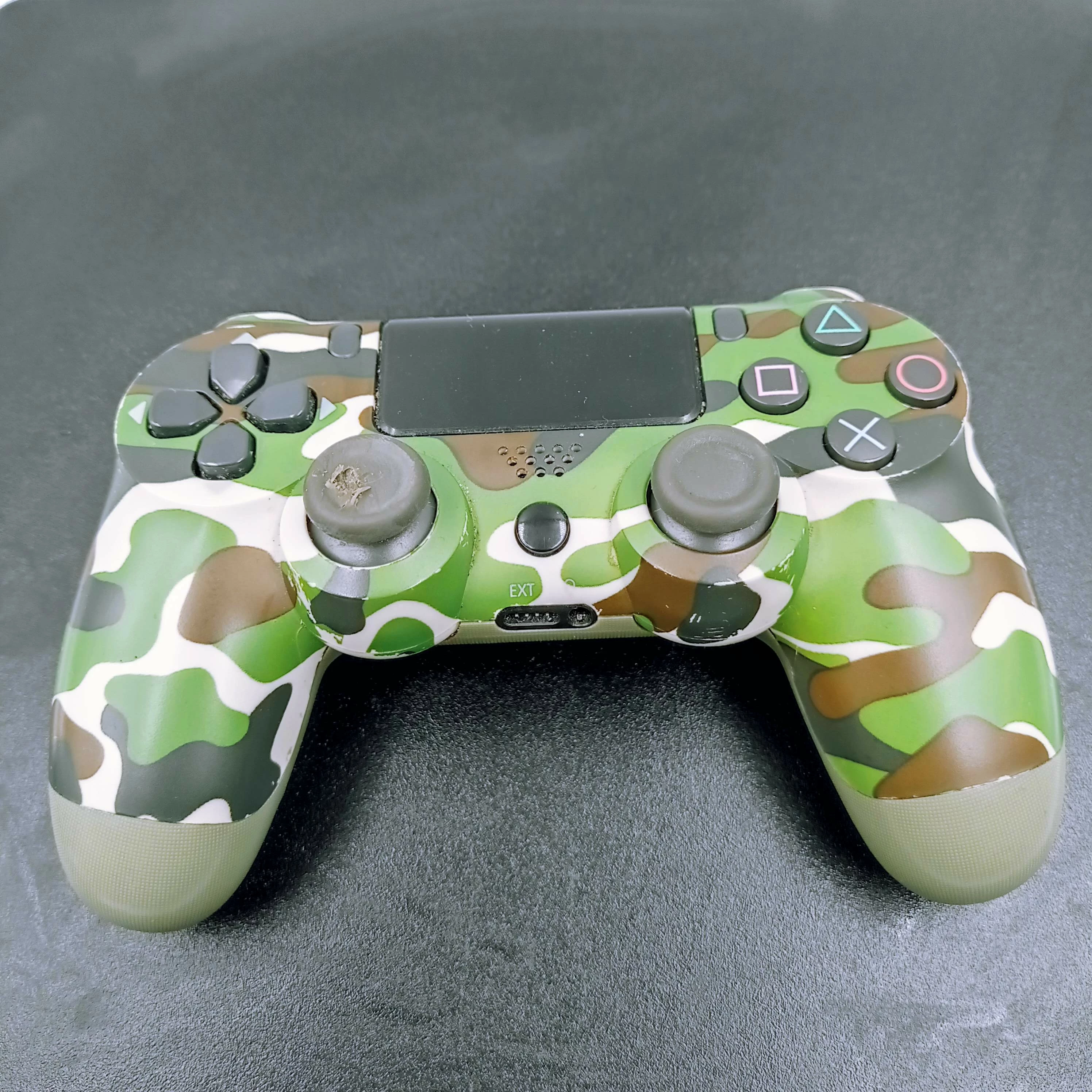 konsola-playstation-4-2-pady-stan-11323-2