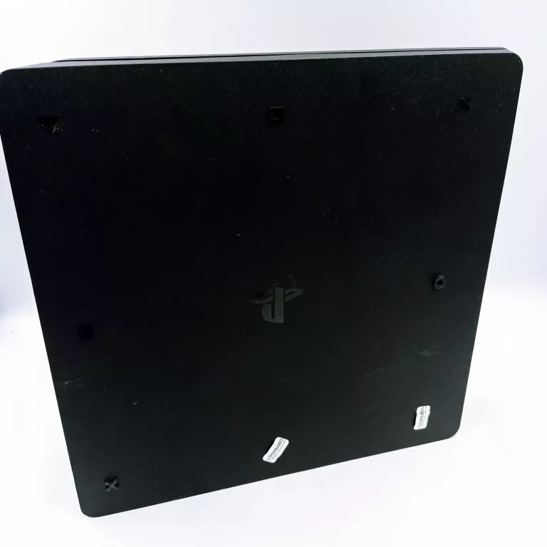 konsola-playstation-4-2-pady-dysk-wbudowana-pamiec-5179-352249