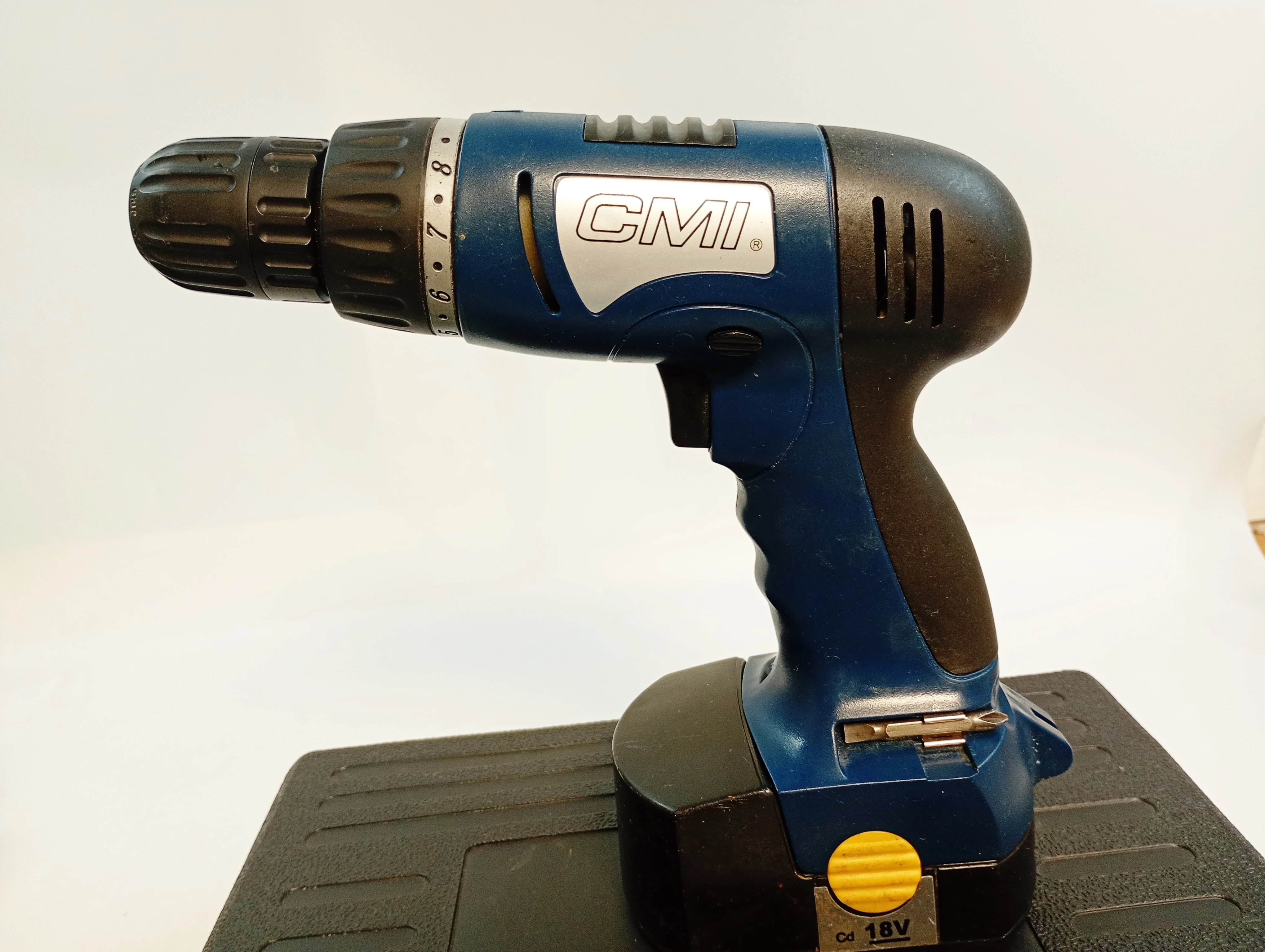 wkretarka-cmi-18v-hl-dt180-9-zasilacz-96v-plac-daszynskiego-5-czestochowa-sj