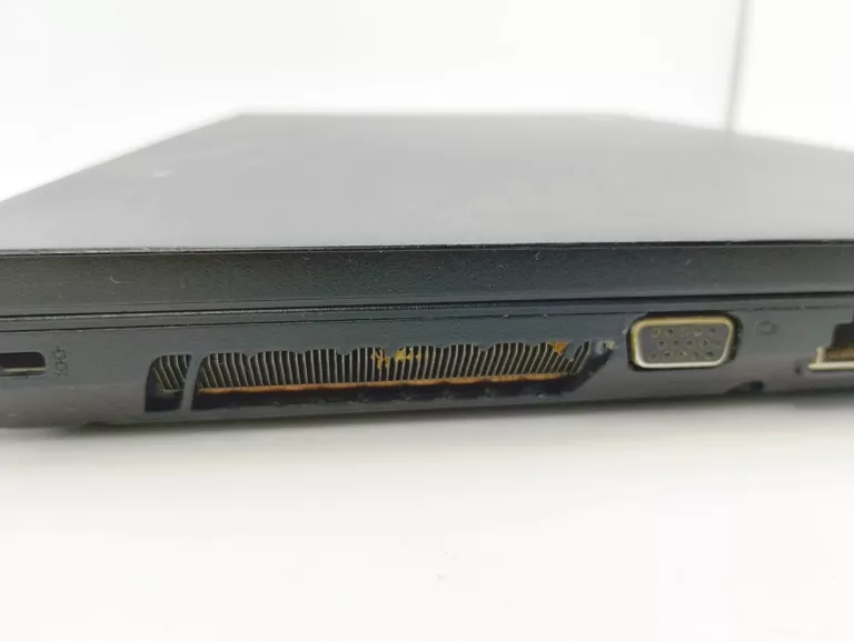 LAPTOP LENOVO B590 INTEL CELERON 8GB RAM/ 120 GB SSD