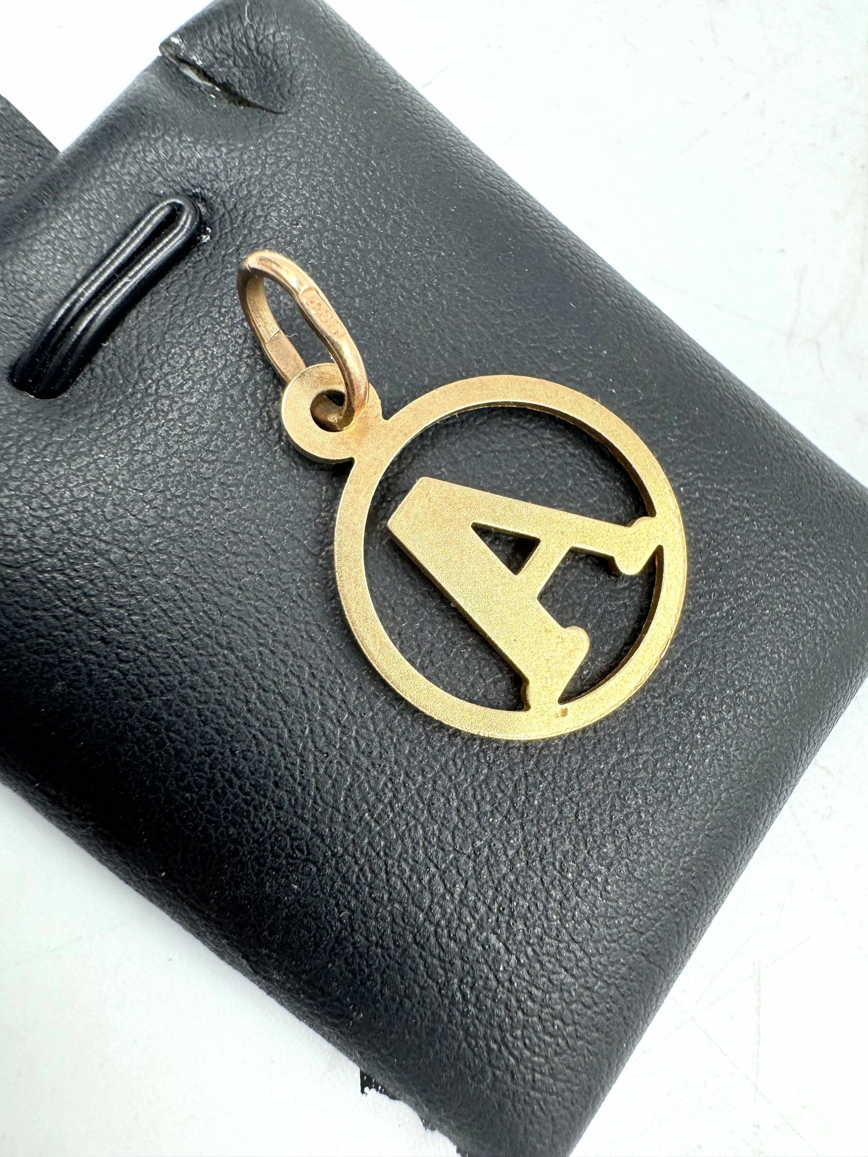 zlota-zawieszka-litera-a-proby-585151g-material-15835-2