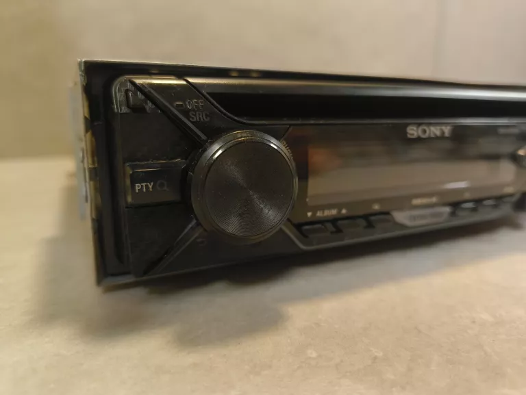 RADIO SAMOCHODOWE SONY CDX-G1100U