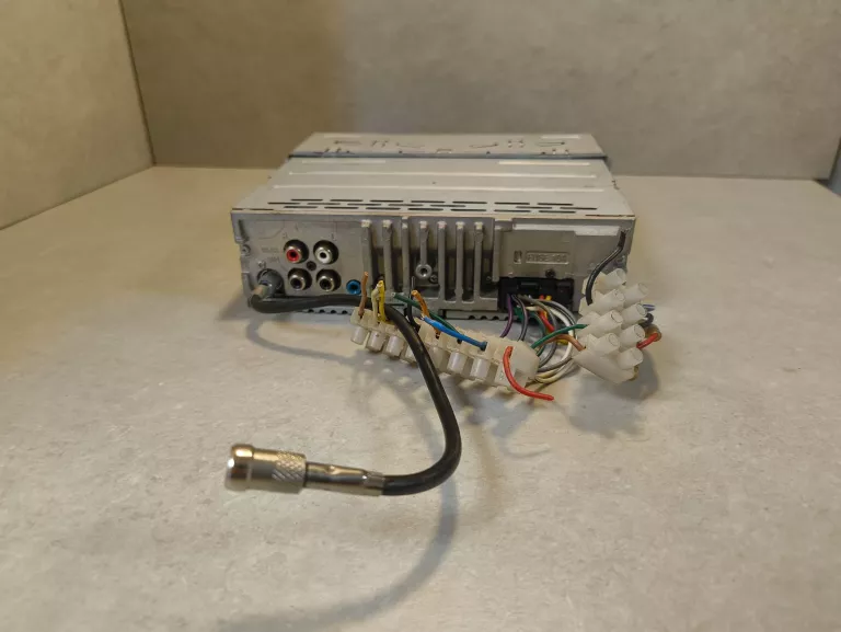RADIO SAMOCHODOWE SONY CDX-G1100U