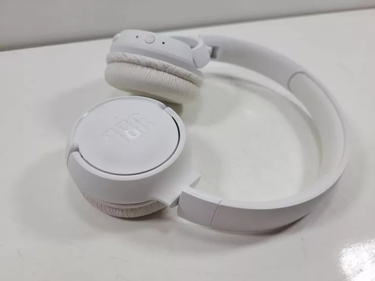 SŁUCHAWKI JBL TUNE 520 BT