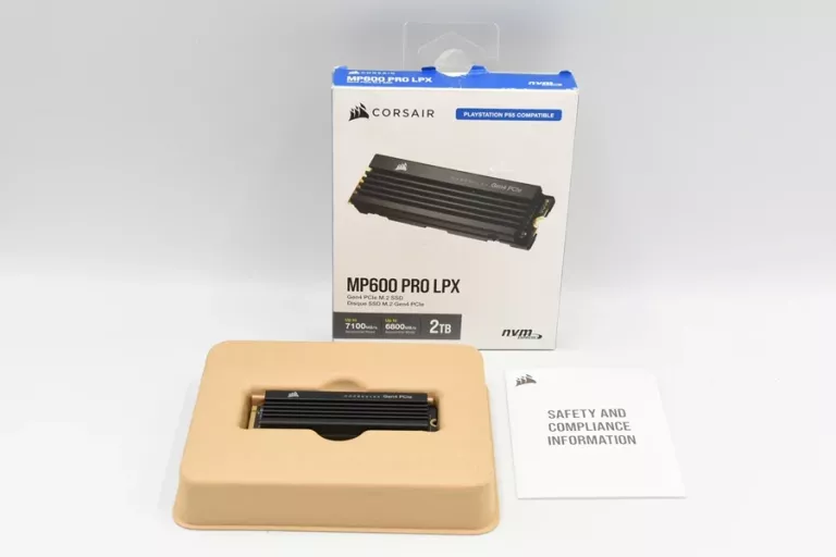 CORSAIR MP600 PRO LPX M.2 2 TB PCI EXPRESS 4.0 3D TLC NAND NVME