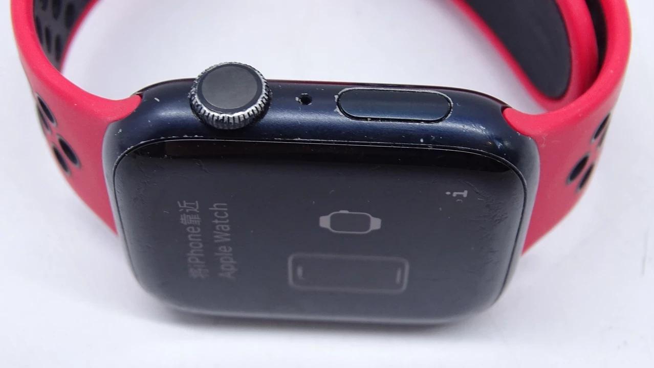 apple-watch-series-8-45mm-gps-alu-bez-blokad-rysy-przetarcia-stan-11323-2