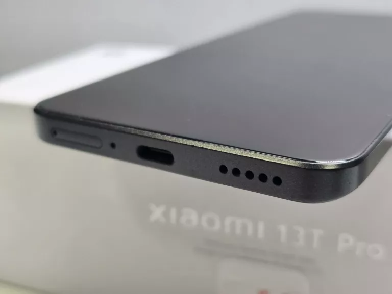 SMARTFON XIAOMI 13T PRO 12 GB RAM 512 GB 144HZ
