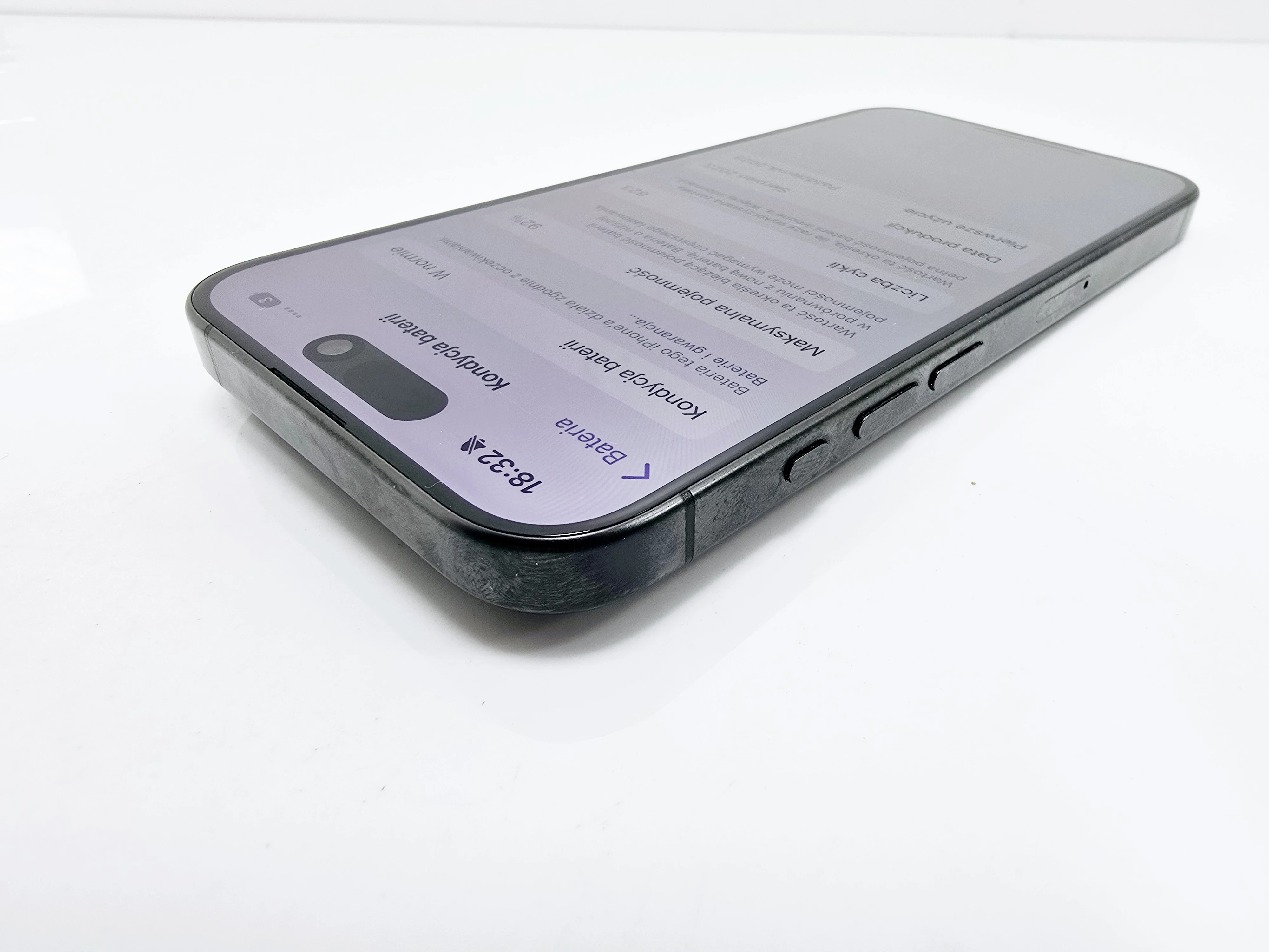 telefon-iphone-15-pro-8128gb-typ-202685-212929
