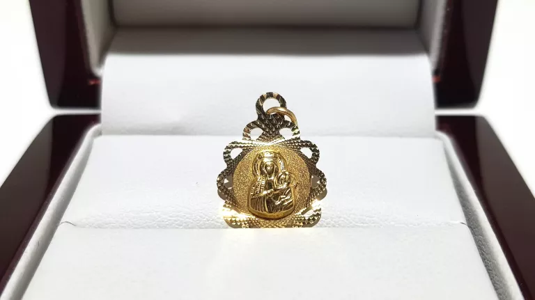 ZŁOTA ZAWIESZKA MATKA BOSKA PR585 0,88G 1,2X1,7CM