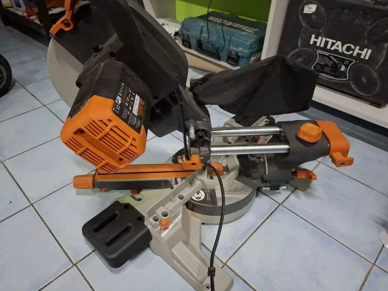 UKOŚNICA Z POSUWEM EVOLUTION POWER 2000 W R255SMS