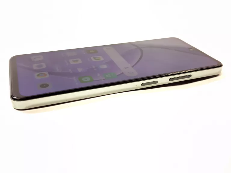 TELEFON REALME 12 5G 8/256GB, KABEL USB