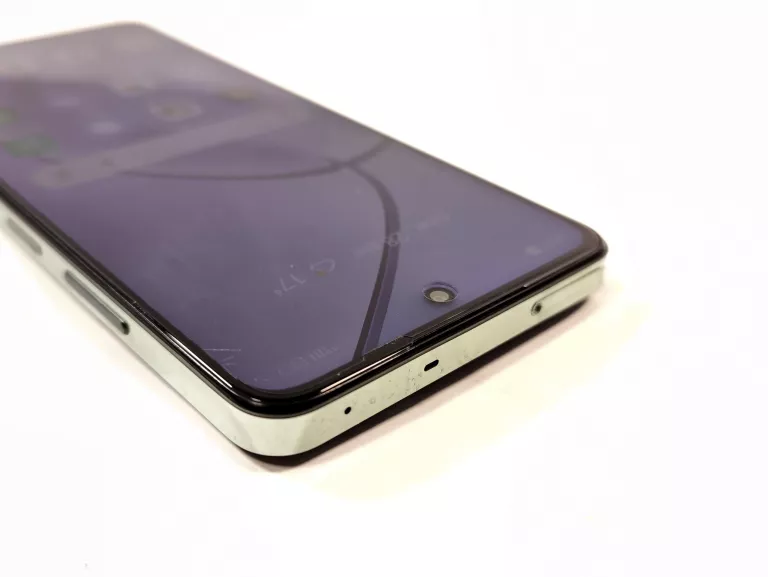 TELEFON REALME 12 5G 8/256GB, KABEL USB