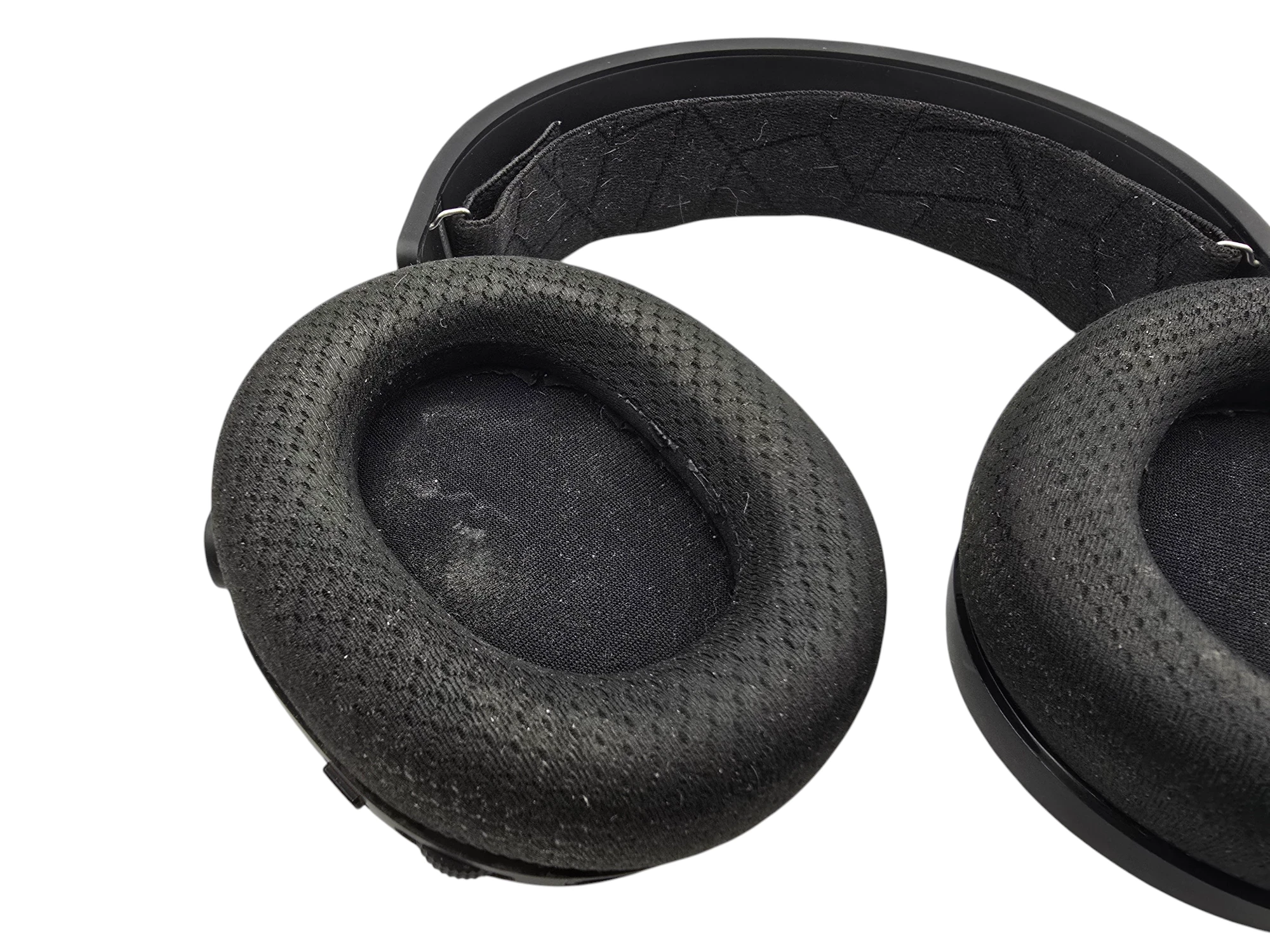 sluchawki-steelseries-arctis-3-regulacja-glosnosci-203677-217737