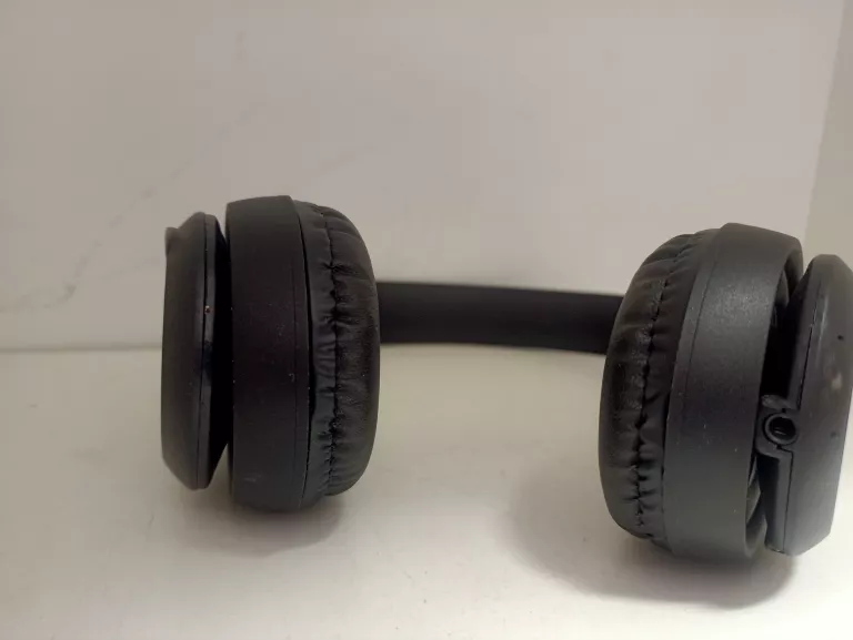 SŁUCHAWKI BEZPRZEWODOWE NAUSZNE P47 BLUETOOTH