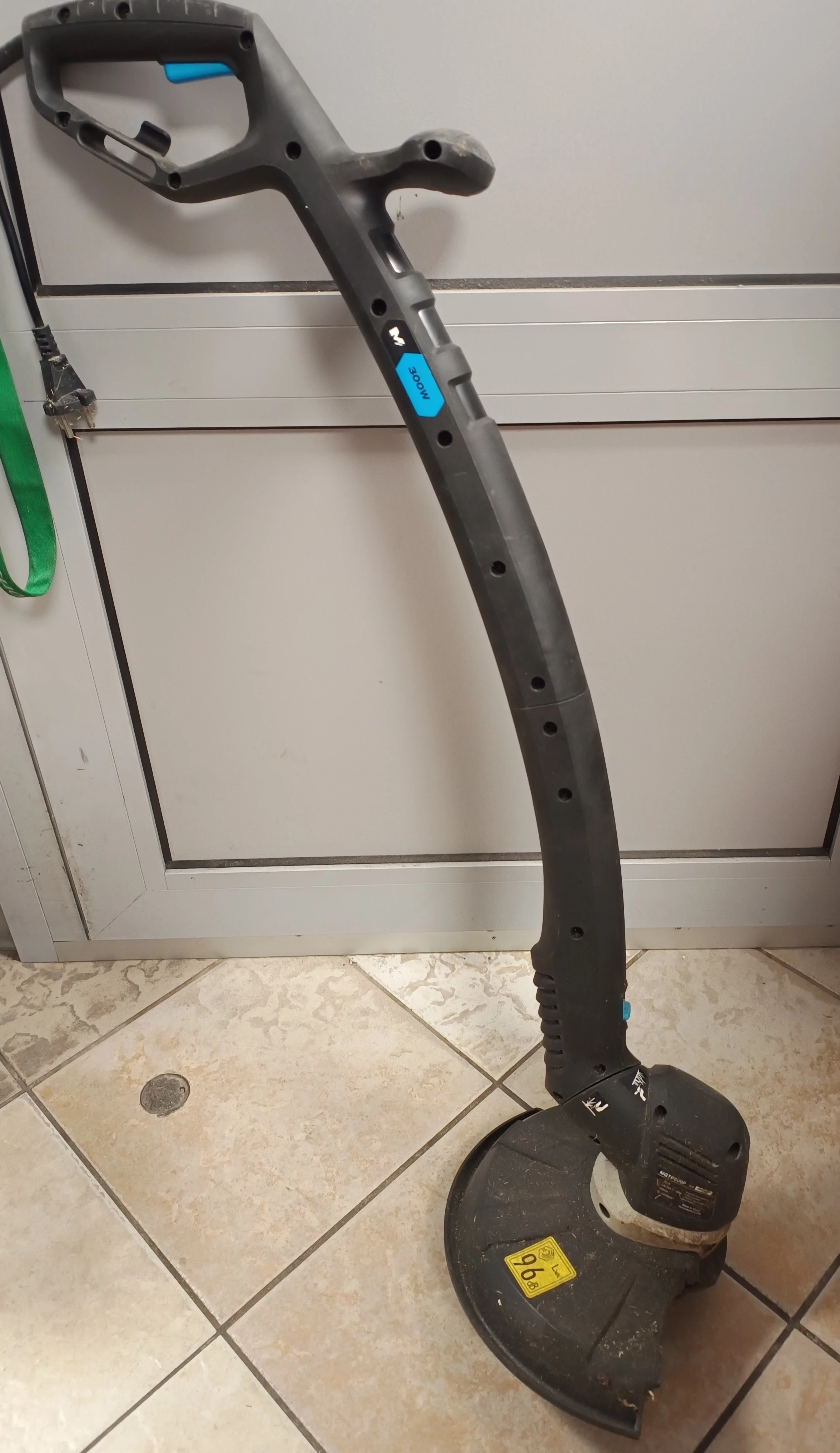 podkaszarka-macallister-mgtp300p-waga-narzedzia-150