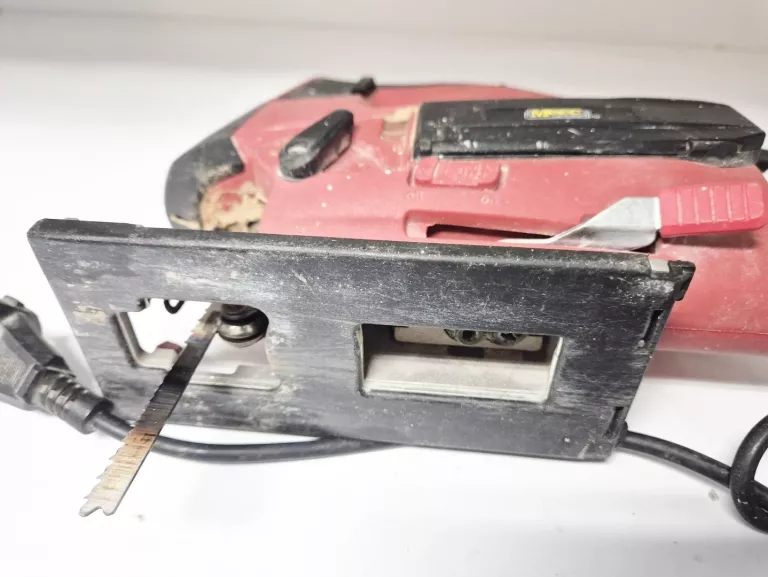 wyrzynarka-meec-tools-800w-rodzaj-silnika-204657-221321