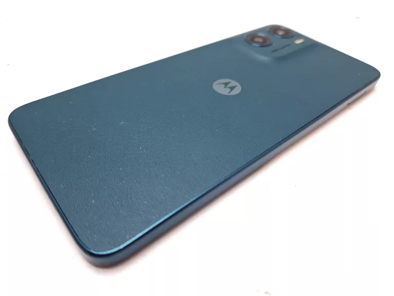 SMARTFON MOTOROLA MOTO G05 4 GB / 64 GB 4G (LTE) ZIELONY
