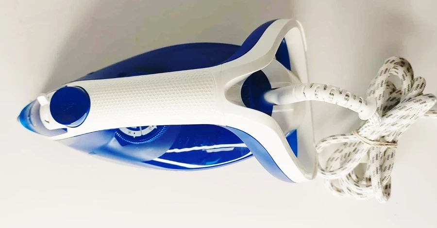 zelazko-parowe-tefal-fv5735e0-model-fv5735