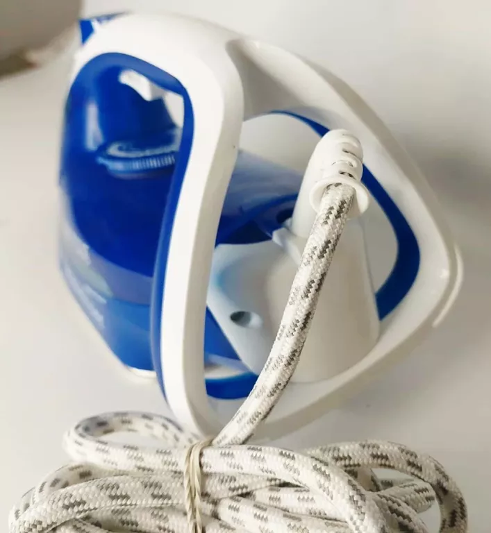 zelazko-parowe-tefal-fv5735e0-kolor-dominujacy-129357-5