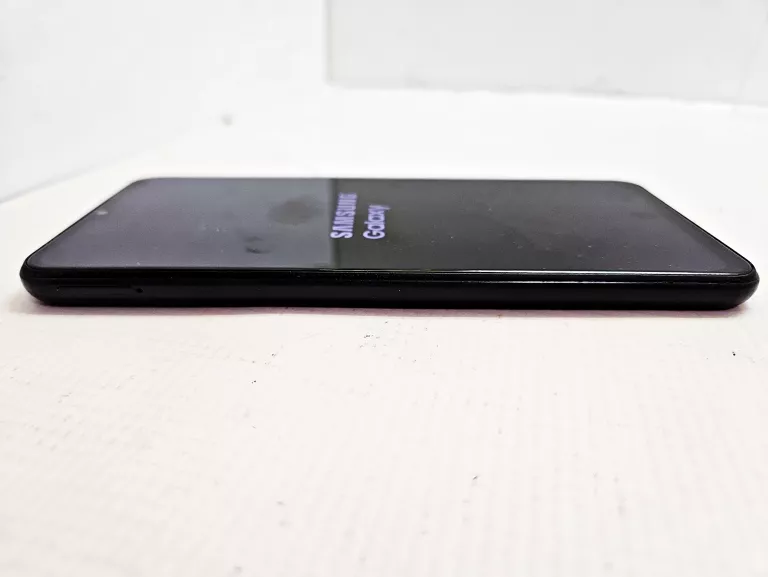 TELEFON SAMSUNG GALAXY A13 64GB KOMPLET [250826015]
