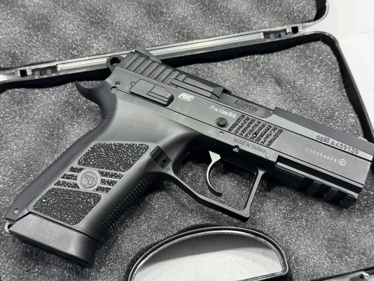 WIATRÓWKA CZ 75 P-07 DUTY BLOW-BACK 4,5 MM