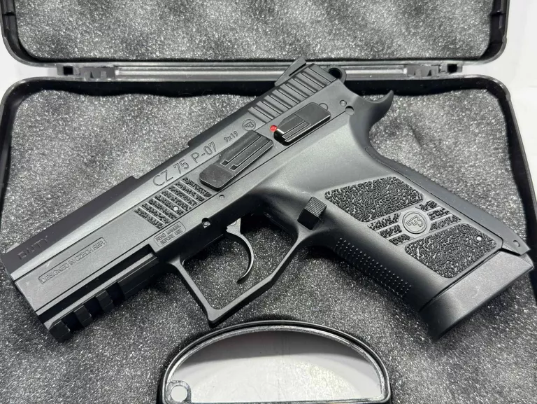 WIATRÓWKA CZ 75 P-07 DUTY BLOW-BACK 4,5 MM