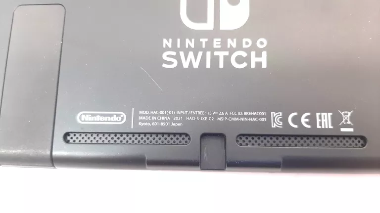 KONSOLA NINTENDO SWITCH HAC-001 + GRA