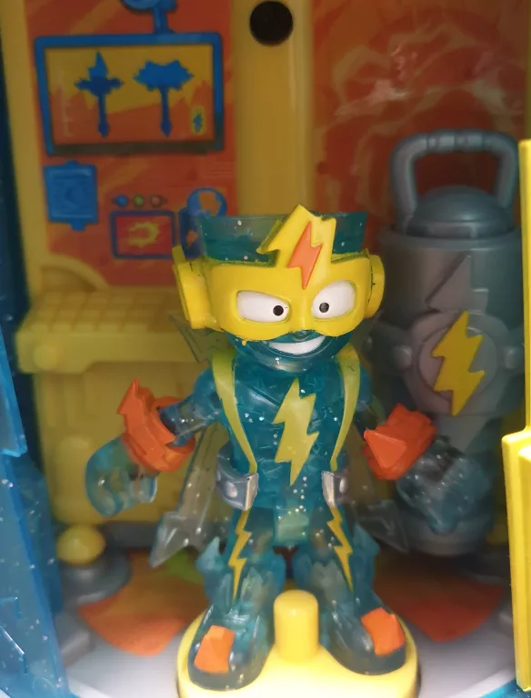 superthings-secretbase-kazoom-power-uszkodzona-brak-czesci-glowy-stan-11323-238062