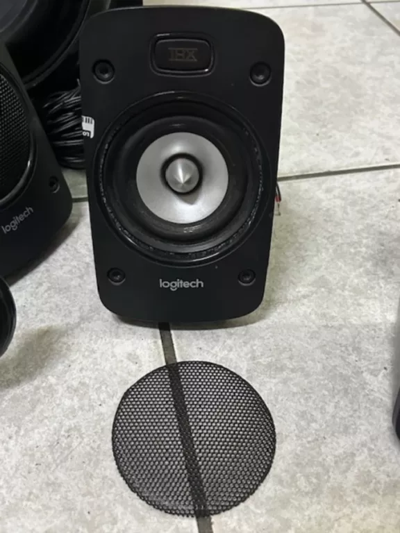 GŁOŚNIKI LOGITECH Z906 5.1+ADAPTER BT