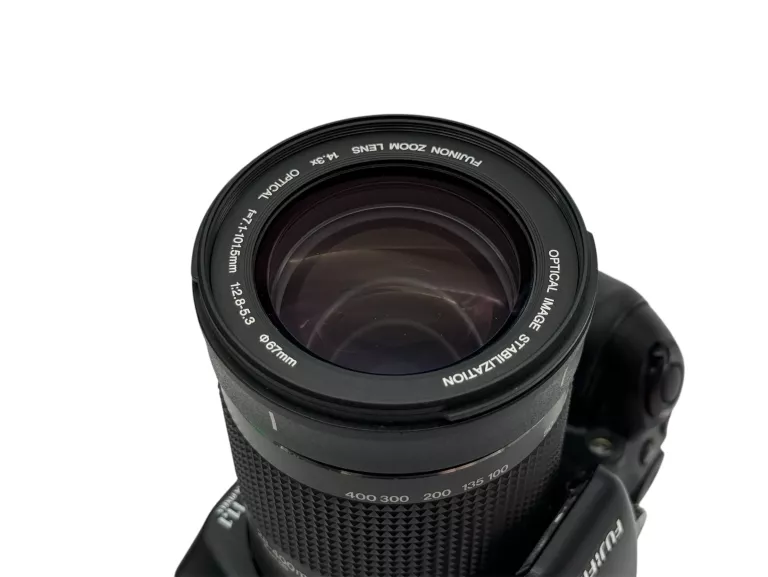 APARAT CYFROWY FUJIFILM FINEPIX S100FS 11MPX 14,3X ZOOM 2,5" LCD