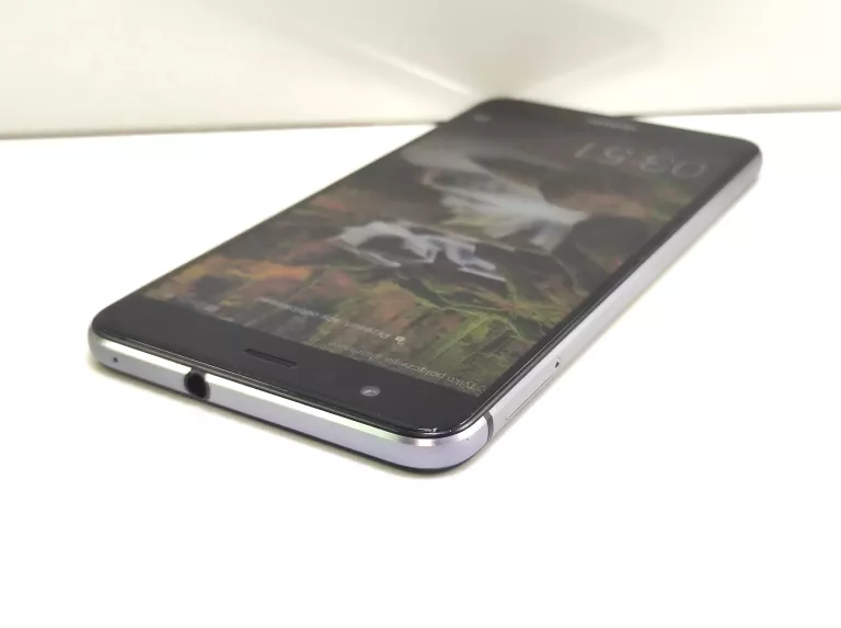 TELEFON HUAWEI P10 LITE 3/32GB #OPIS