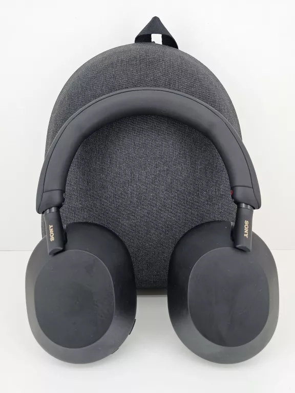 SŁUCHAWKI BEZPRZEWODOWE SONY WH-1000XM5 ETUI