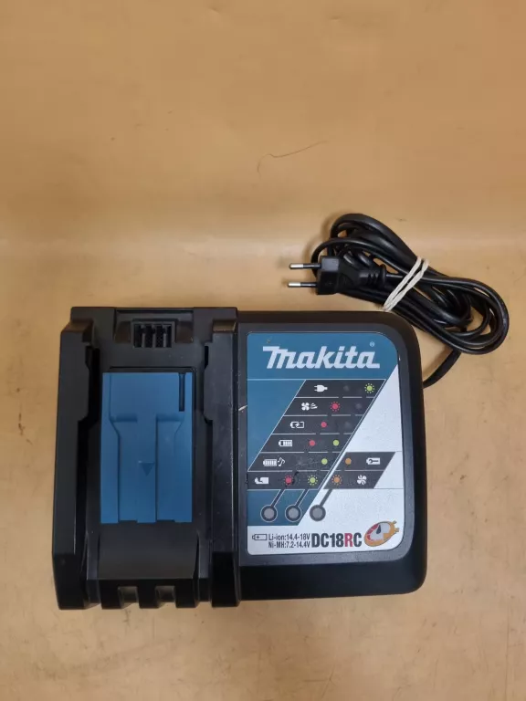 ŁADOWARKA MAKITA DC18RC
