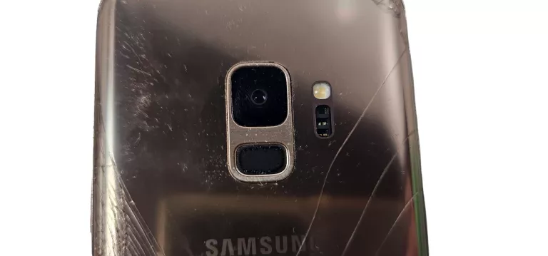 TELEFON SAMSUNG GALAXY S9 ZBITE PLECKI