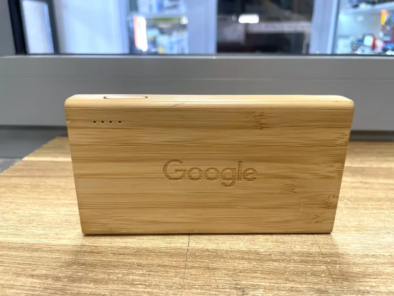GOOGLE POWERBANK 8000MAH