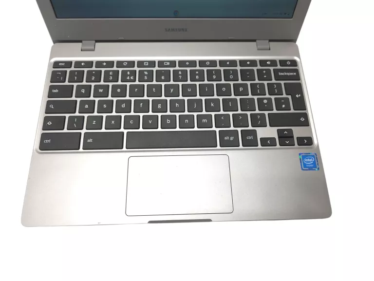 LAPTOP SAMSUNG 345XDA-KA1 14,1 " INTEL CELERON 4 GB / 64 GB SREBRNY