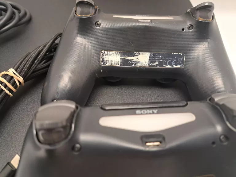 KONSOLA SONY PLAYSTATION 4 PRO 1TB