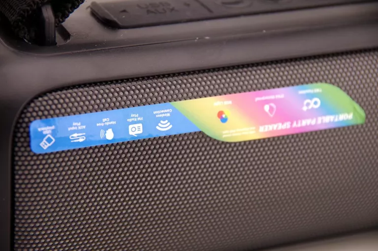 ZNAKOMITY GŁOŚNIK PRZENOŚNY SENCOR KIDS SSS 3000 RGB SUPER STAN
