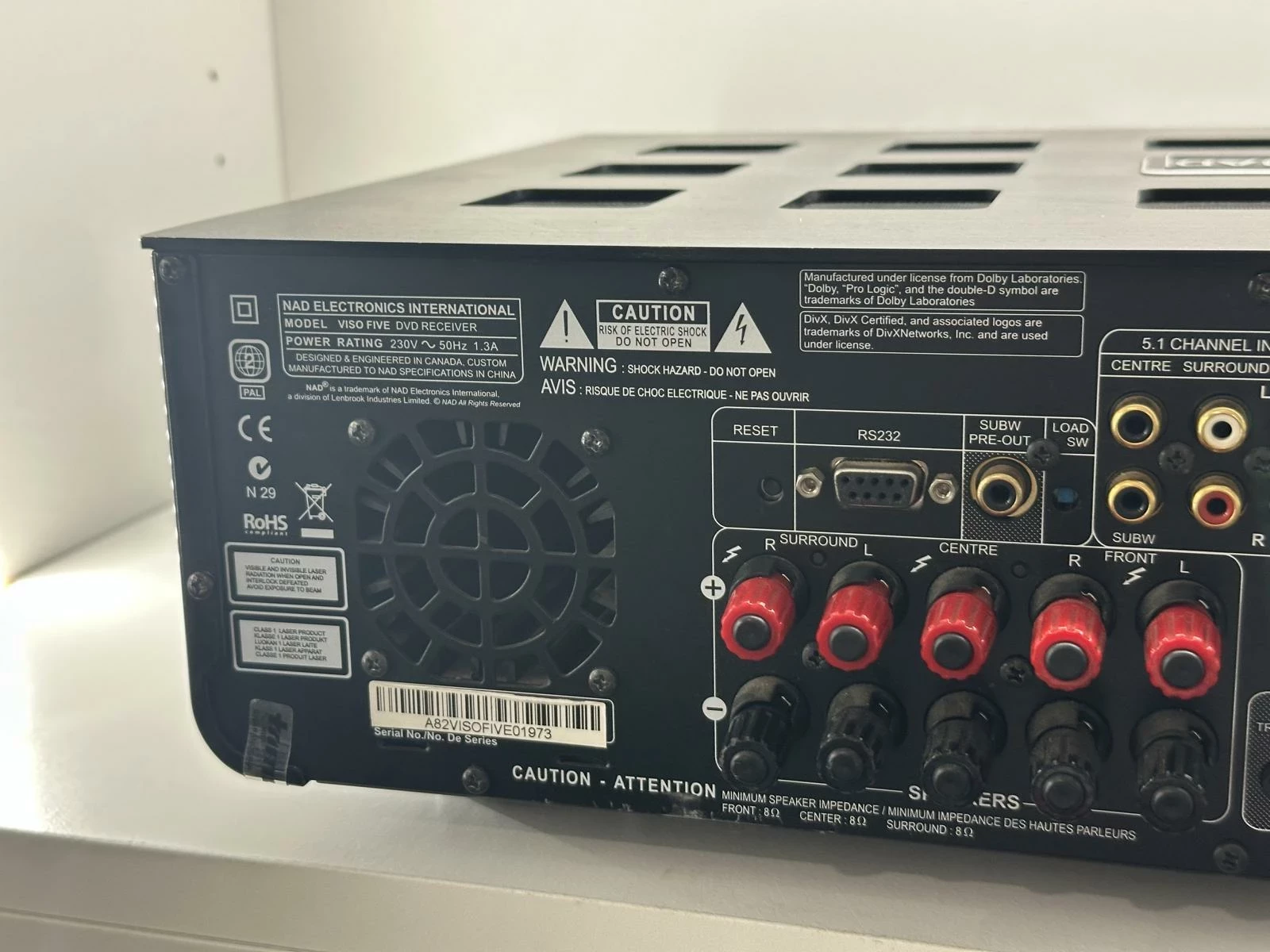 amplituner-nad-viso-five-51-pilot-liczba-wejsc-hdmi-1